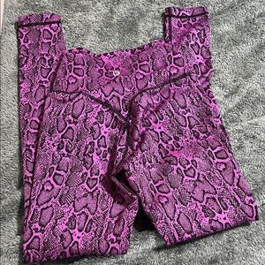 Buff Bunny Evolve Jacquard Purple Snake Print Leggings